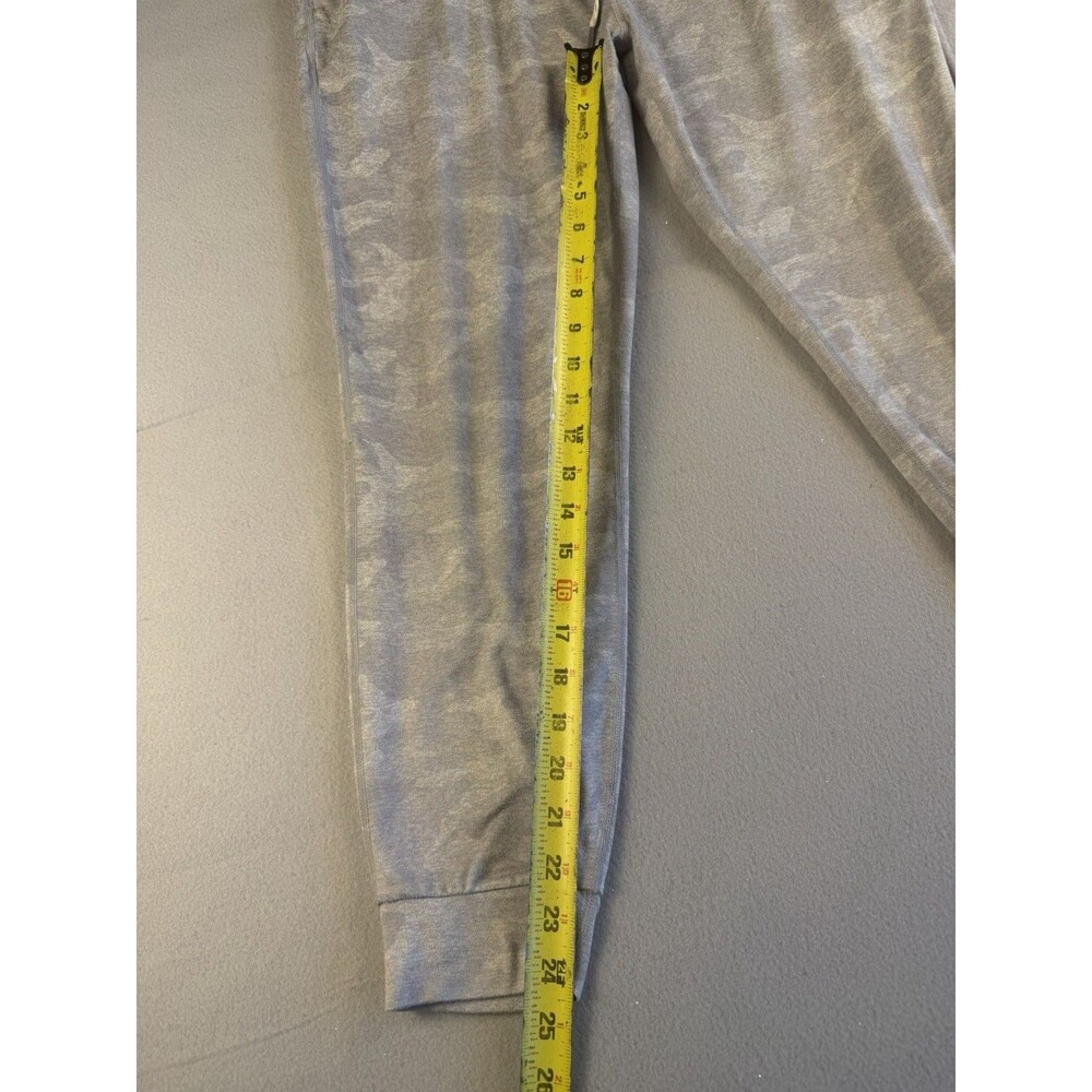 Vuori Women's Camo Jogger Pants M Gray Drawstring Elastic Waist Pockets - Picture 2 of 6